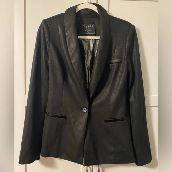 3/$20 GUESS women’s Blazer - Picture 2 of 7